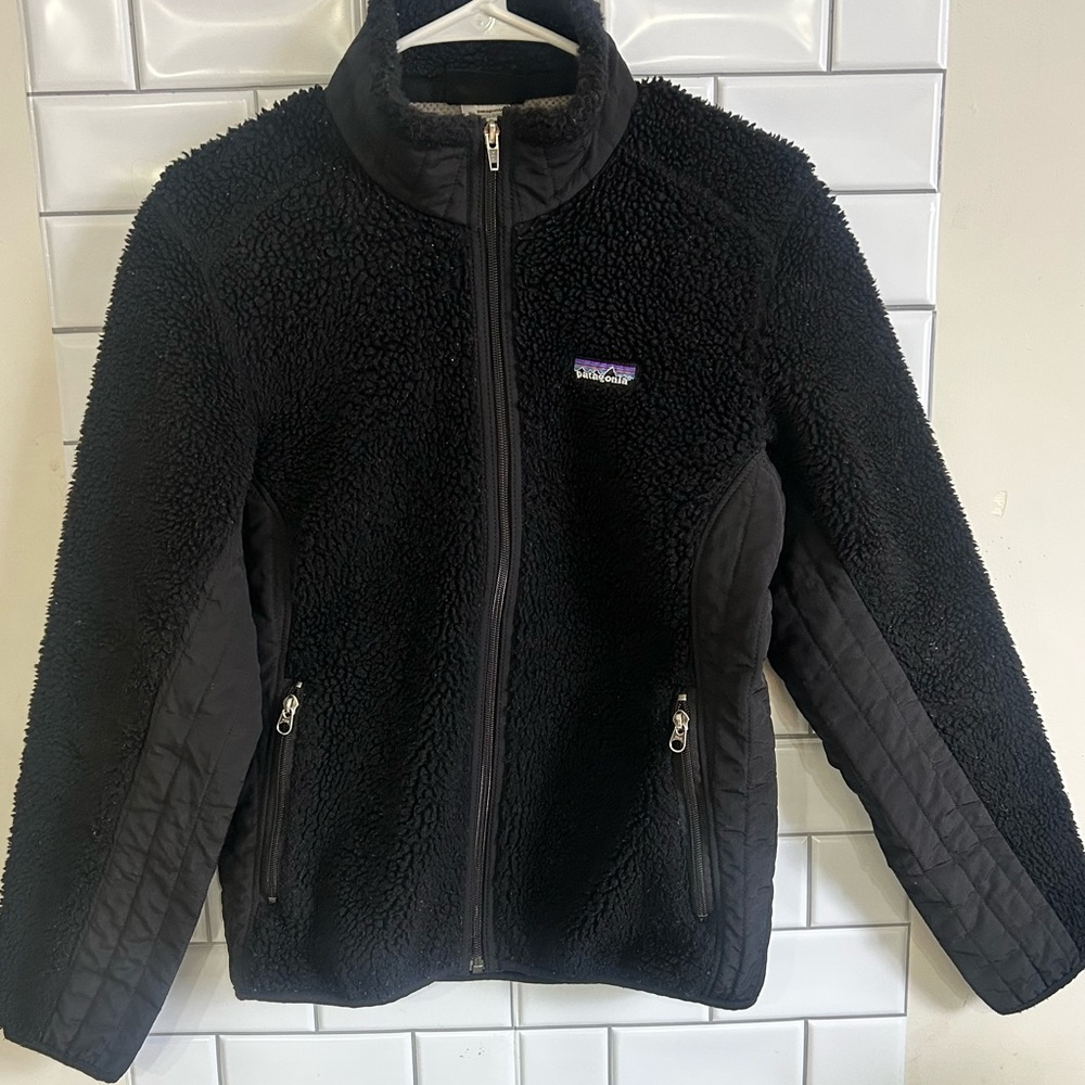 Patagonia women’s winter Jacket/ Size M/ Bkack